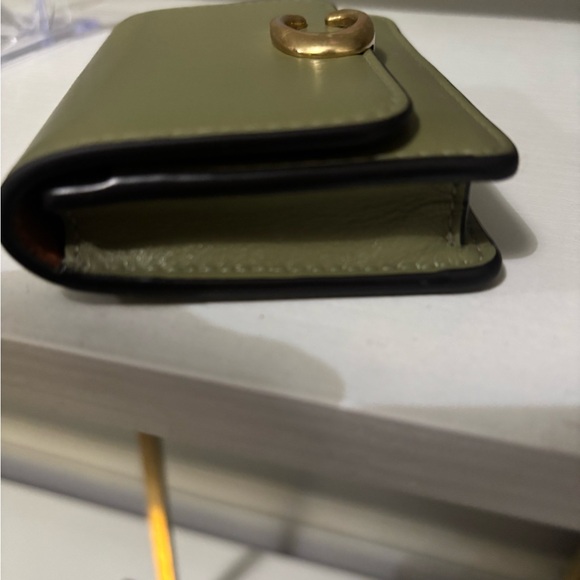 Sold

Coach Bandit Card Case - Picture 4 of 7